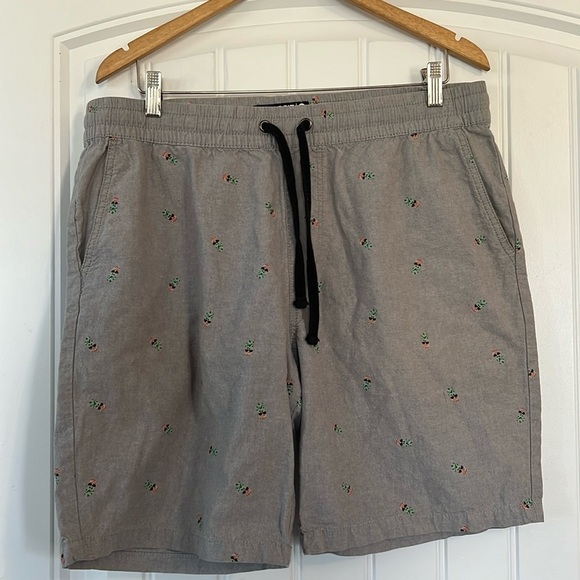 RetroFit Pineapple Sunglasses Shorts Size Large - Picture 1 of 5